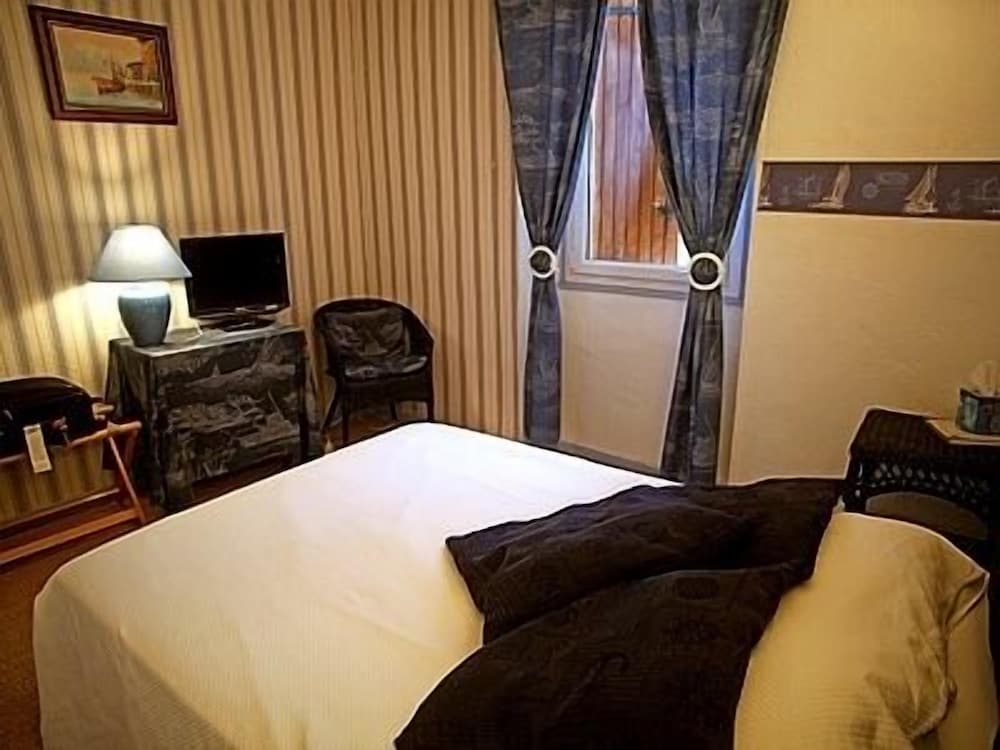 Comfort Double Room, 1 Bedroom, Private Bathroom photo 3