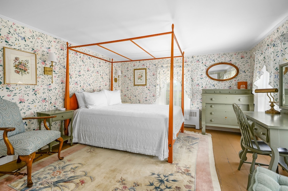 Room 3 photo 1