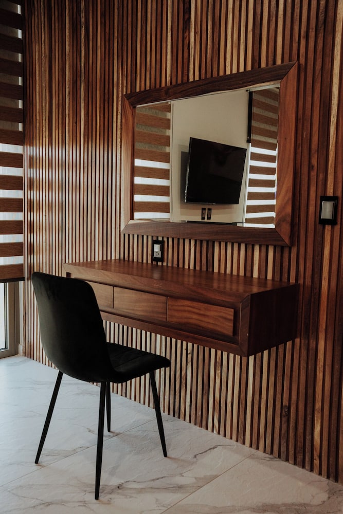Business Room photo 1