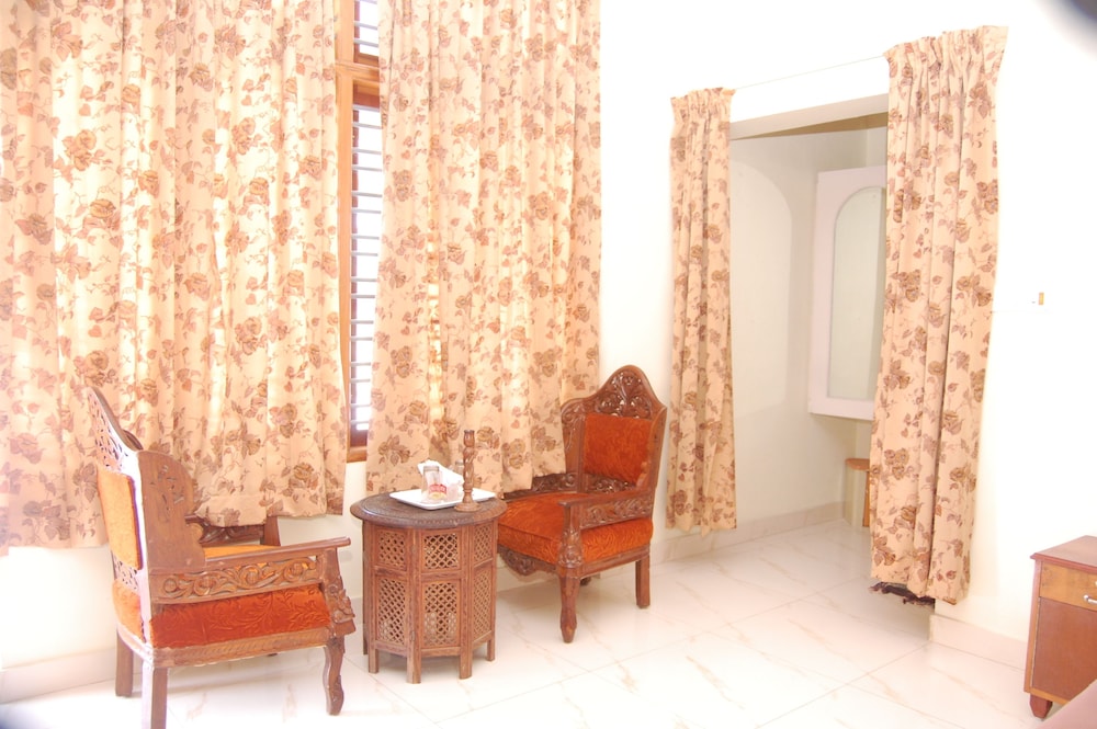 Deluxe Room ( A/C ) photo 2
