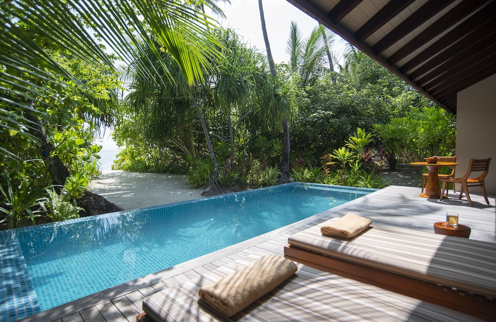 Deluxe Villa, 1 Bedroom (Sunset Deluxe Beach Pool Villa) photo 2