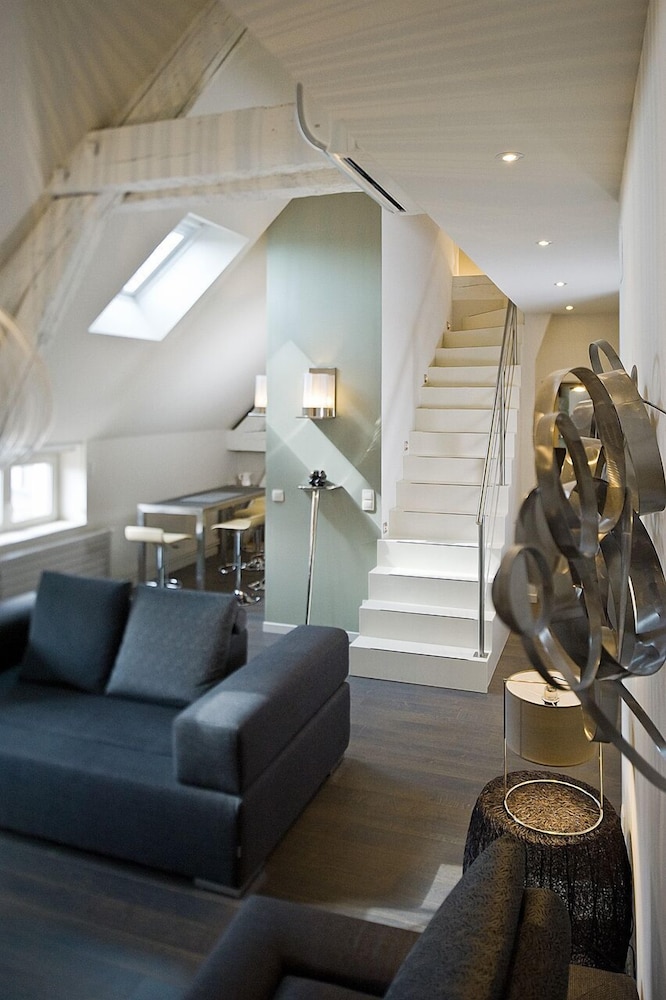Superior Loft