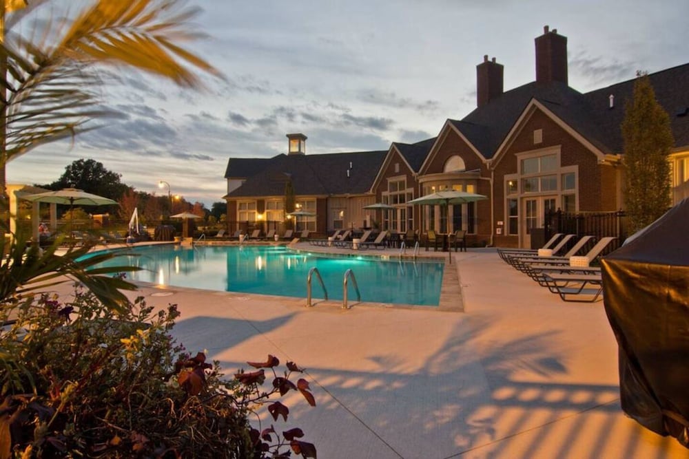 Polaris Luxury 2BR WFH Ready Pet Friendly, Billede 28