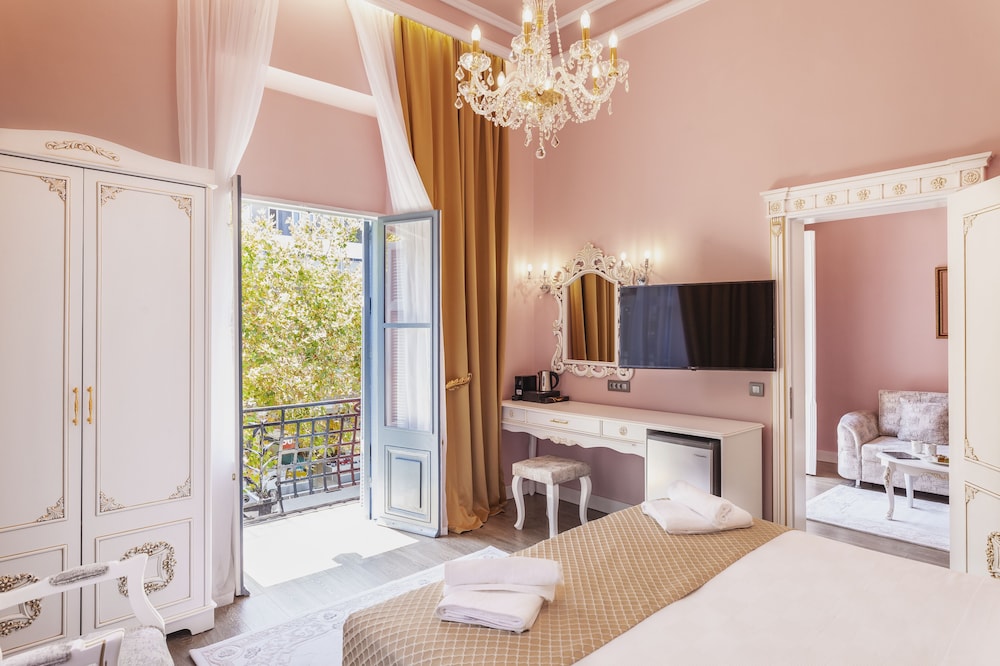 Executive Suite, Balcony photo 3