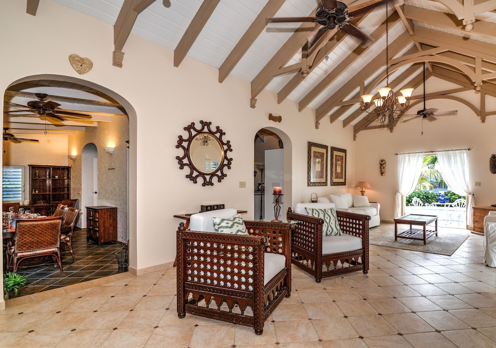 Premium Villa, 3 Bedrooms, 2 Bathrooms