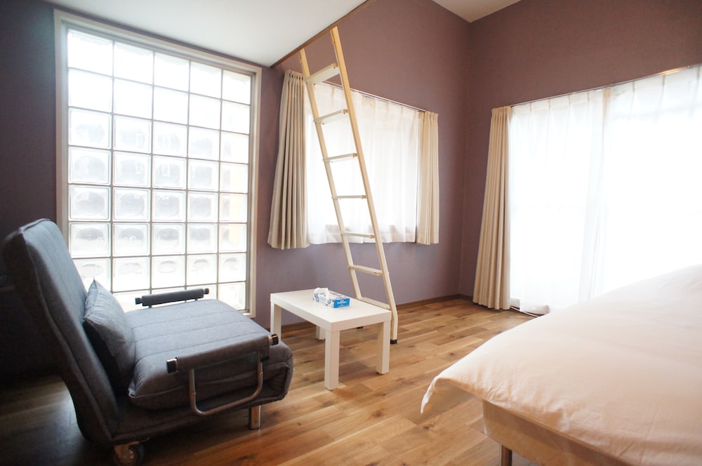 Basic Triple Room - Photo 9
