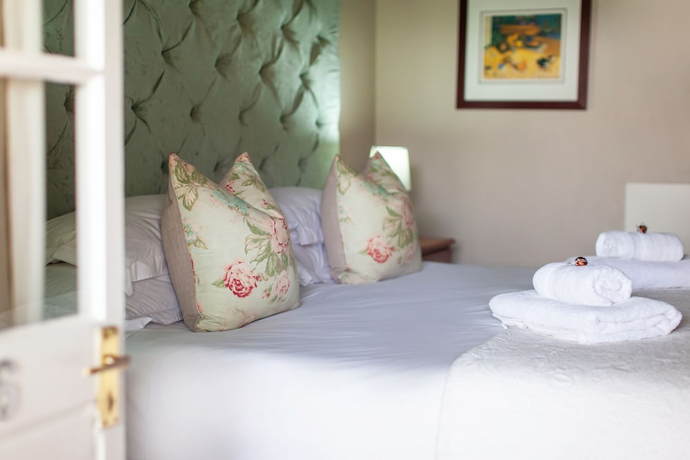 Luxury Double or Twin Room (Room 6) photo 2