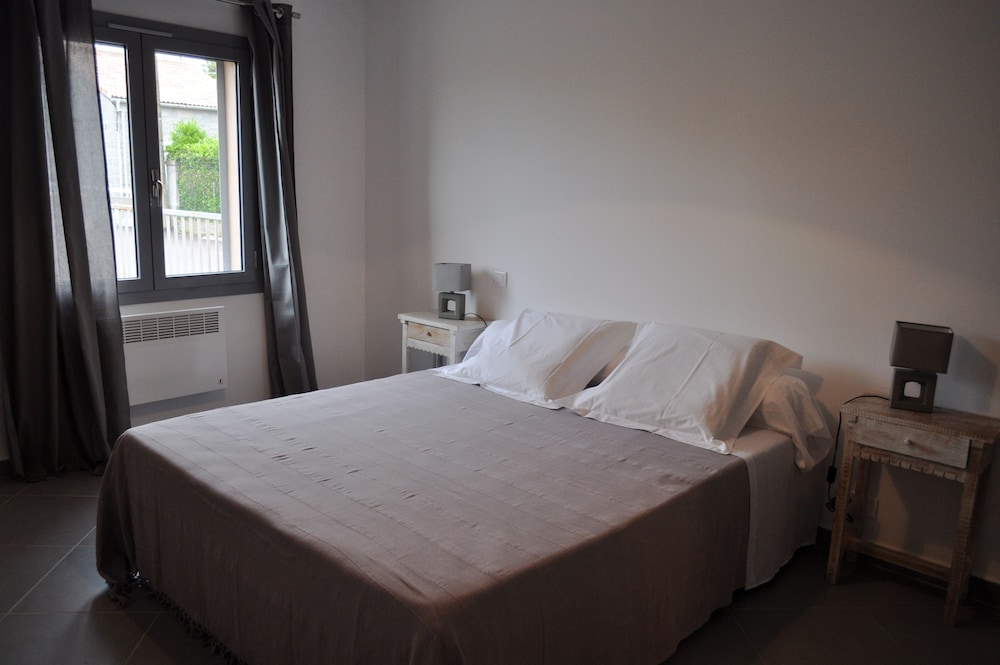 Double Room (L'Arbousier) photo 1