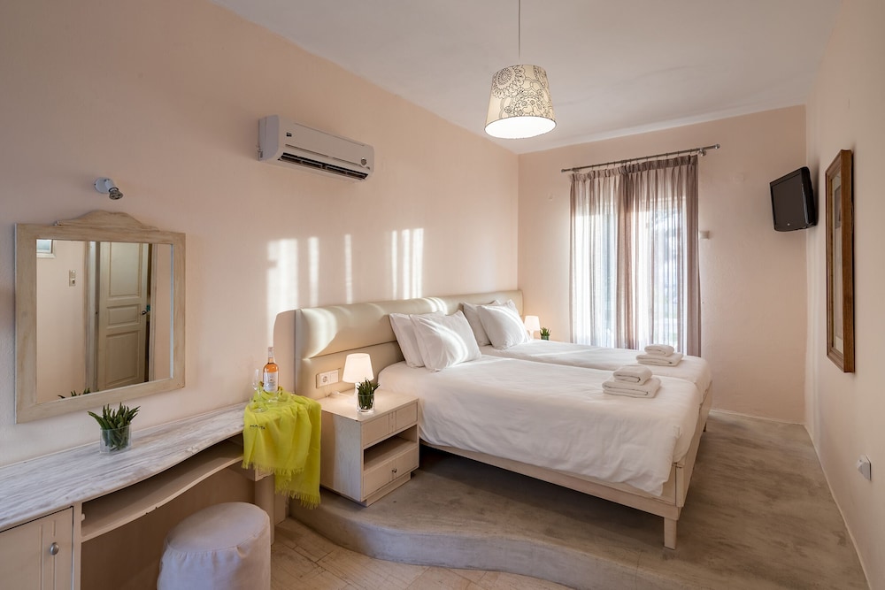 Superior Room, Sea View photo 1