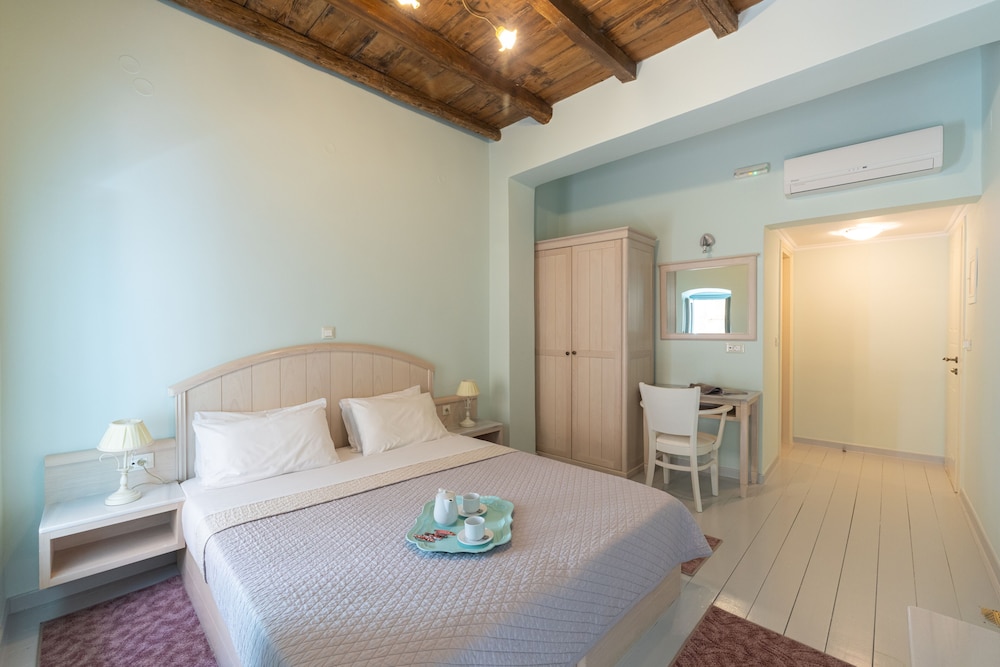 Double Room, Balcony