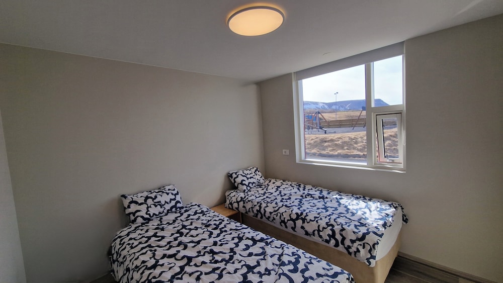 Comfort Apartment, 3 Bedrooms, Mountain View photo 3