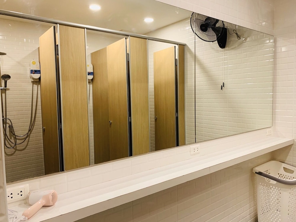 12-Beds Shared Dormitory (Mix) photo 3