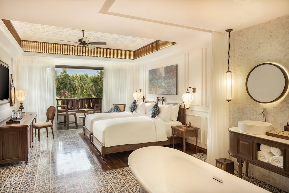 Premium King Room