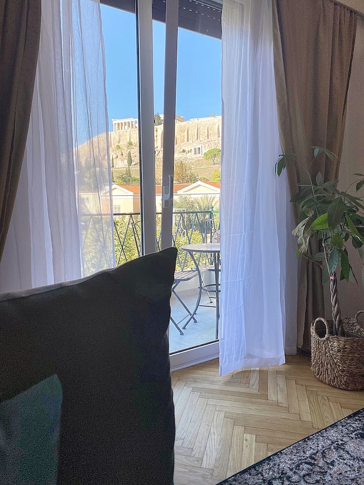 Luxury Apartment photo 3