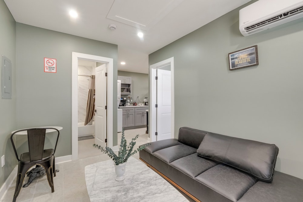 House (1 Bedroom) photo 1