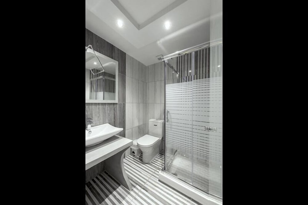 Superior Triple Room photo 3