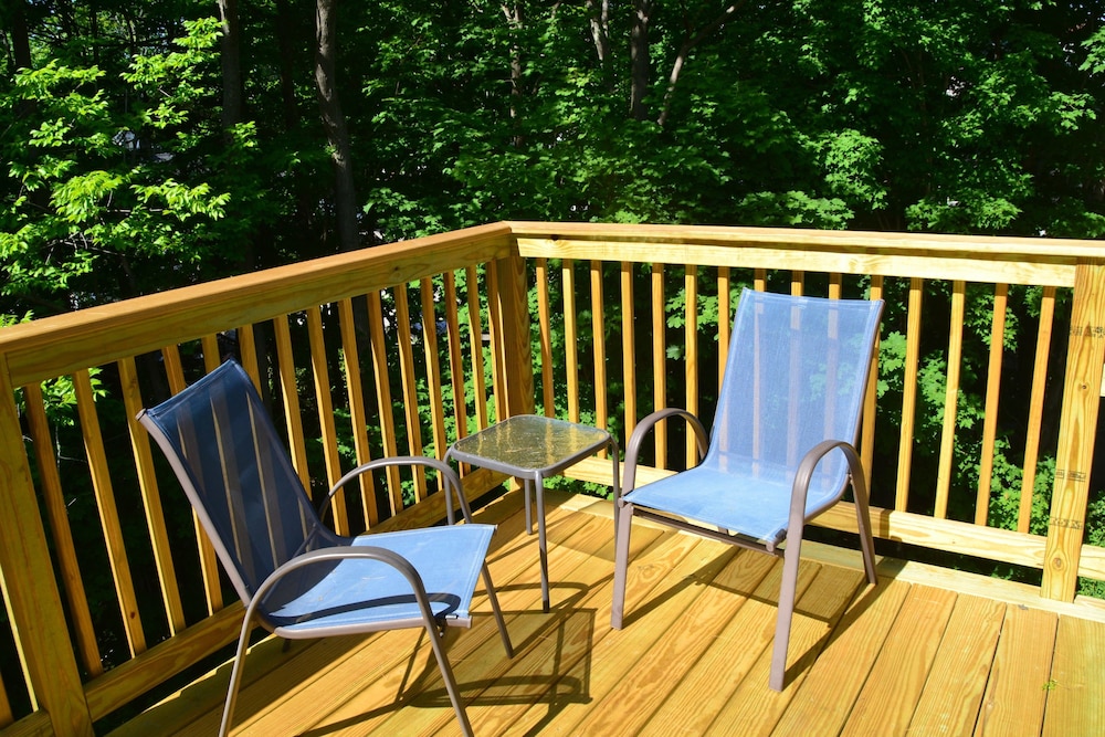 Room, 1 Queen Bed, Balcony photo 2