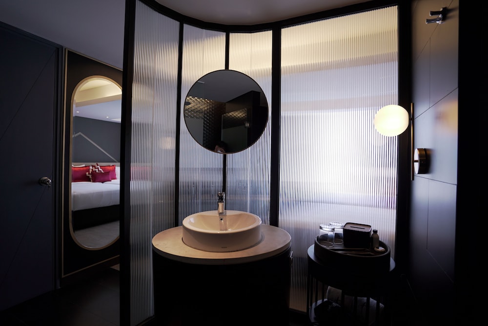 Deluxe Room, Twin Beds, Non Smoking - Photo 4