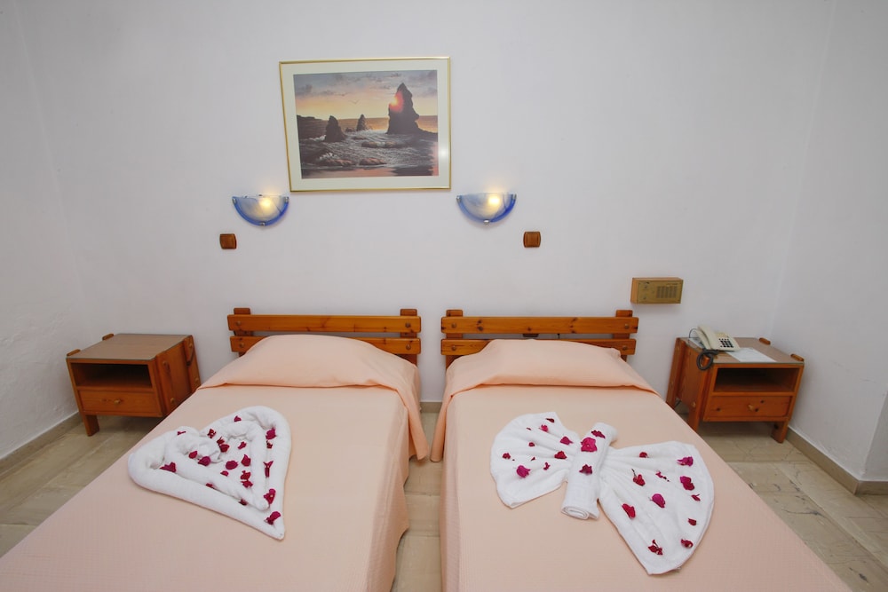 Economy Room, Mountain View