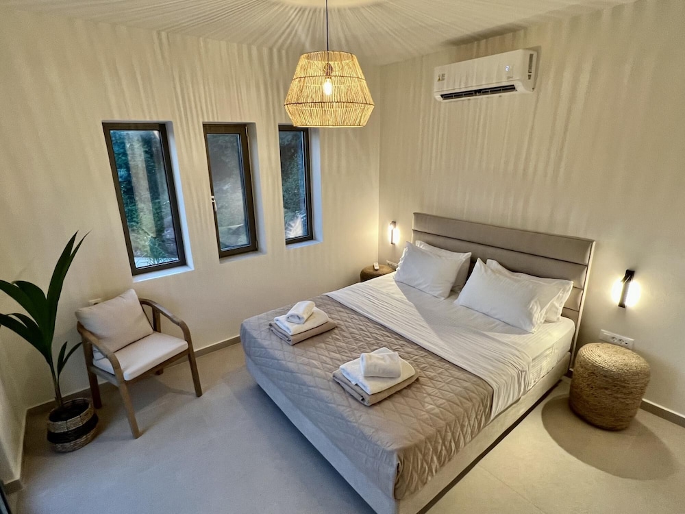 Standard Double or Twin Room - Photo 3