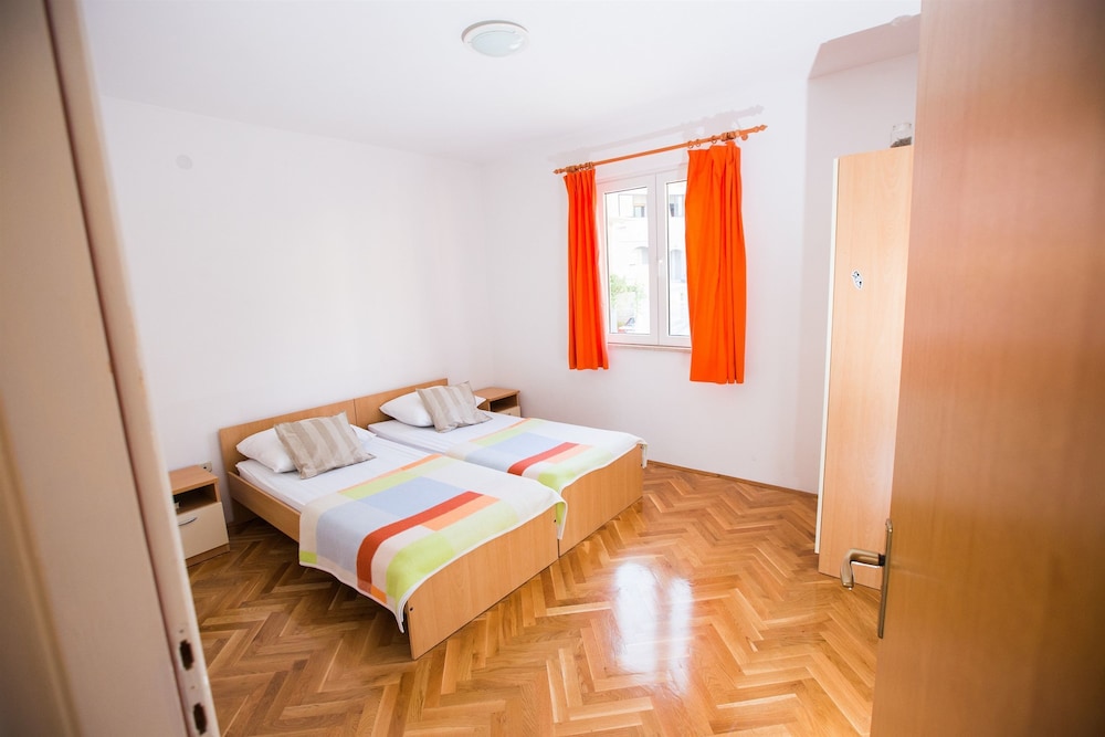 Apartment (A2) photo 1