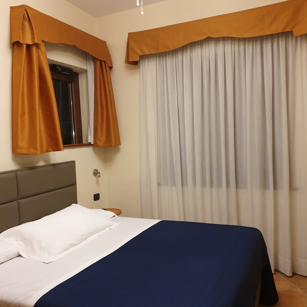 Superior Apartment, 1 Bedroom - Photo 2