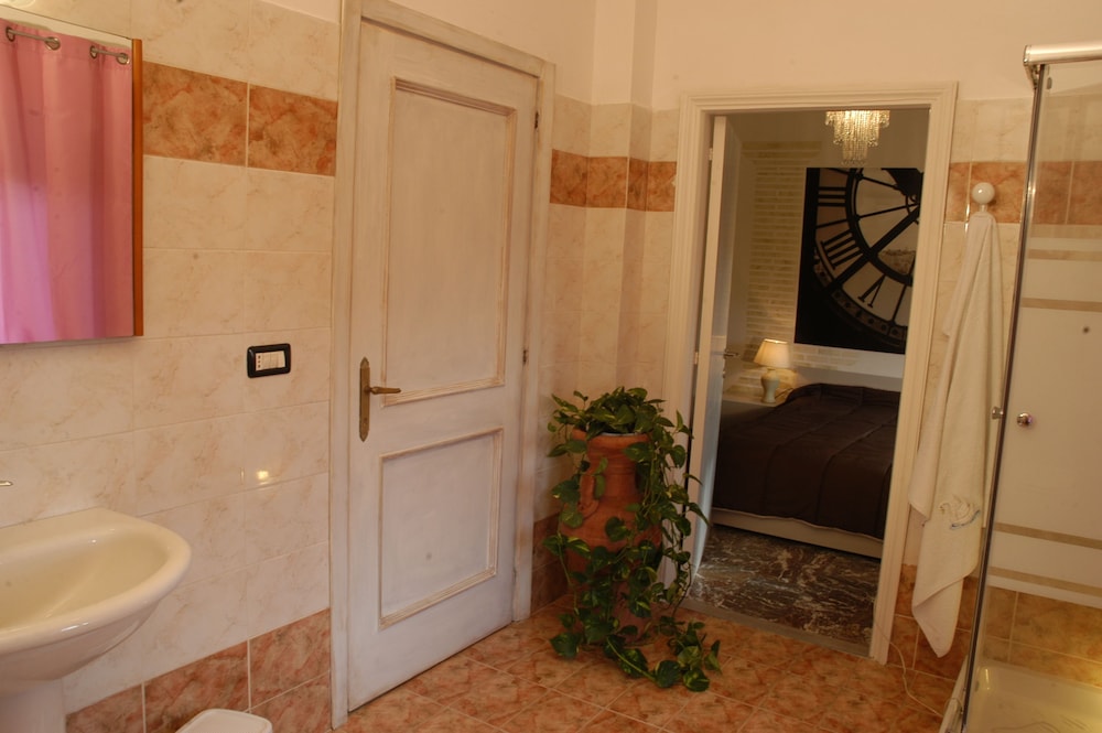 Classic Double Room, Garden View photo 2