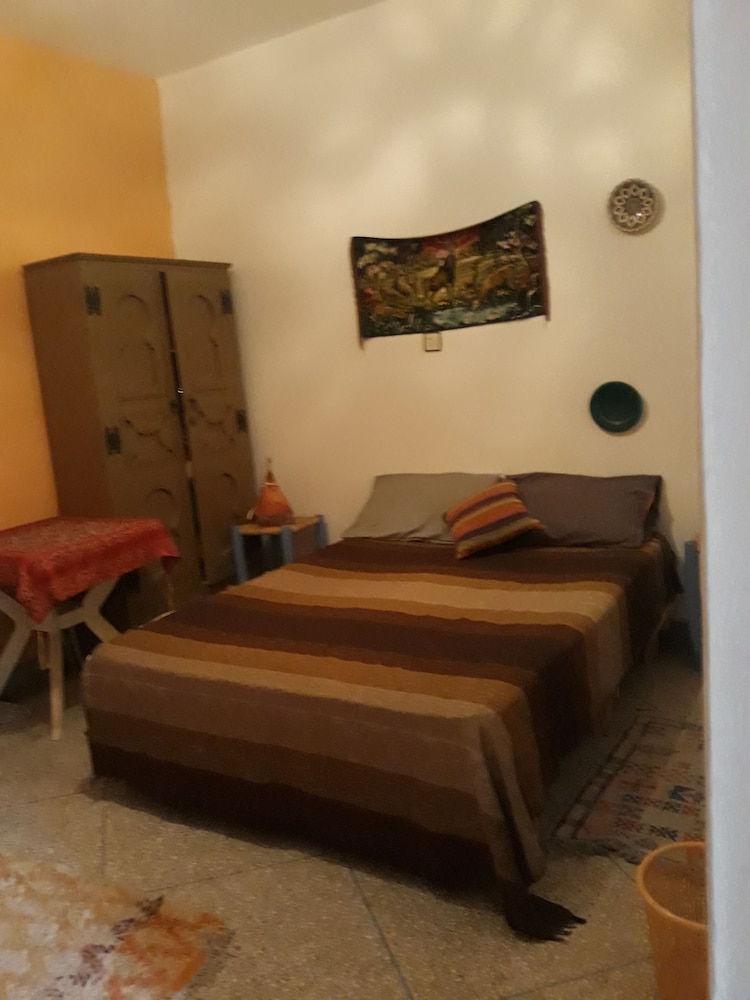 Economy Double Room photo 2