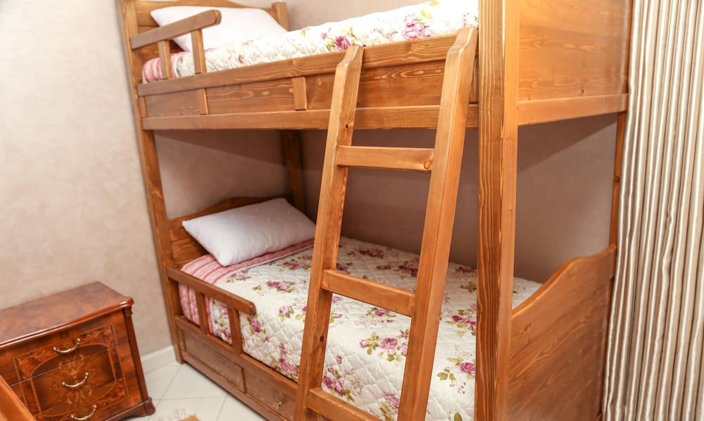 Shared Dormitory, Mixed Dorm (5 Beds) photo 2