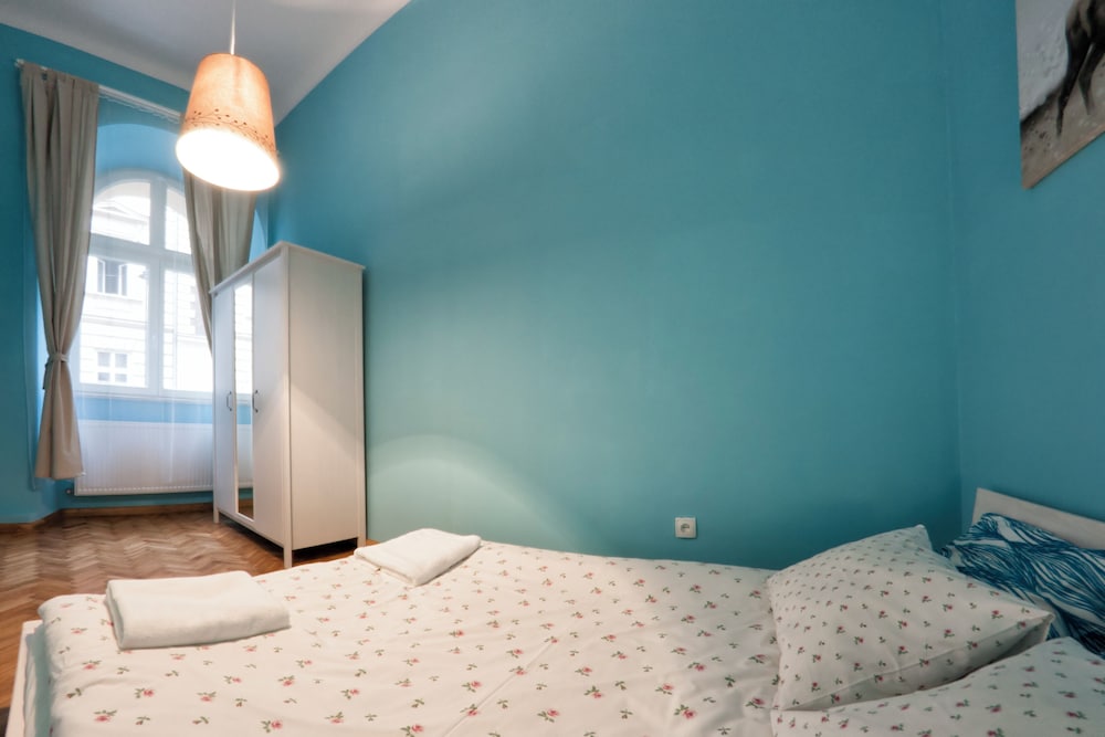City Apartment photo 2