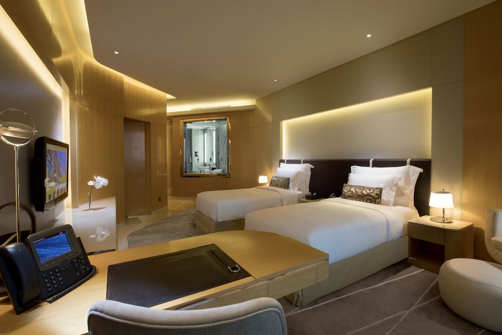 Deluxe Twin Room, Balcony (Grand)