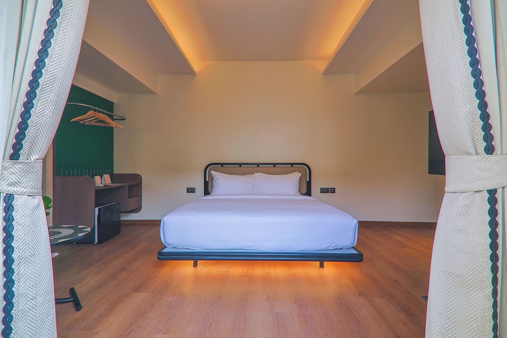 Bee Eater - Spacious Luxury Room photo 2