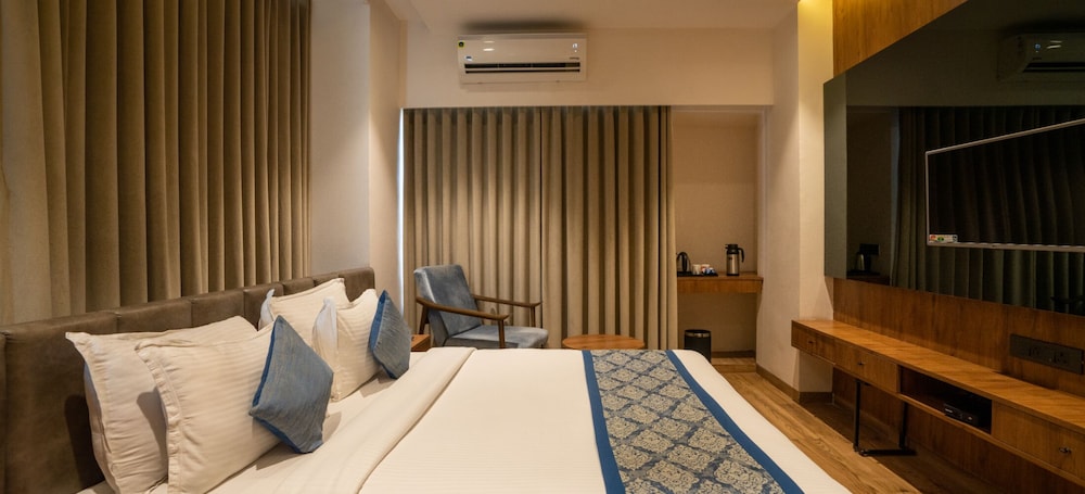 Executive Room photo 1