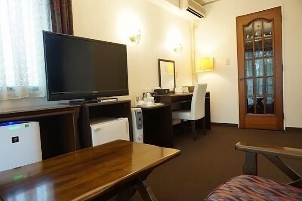 (All You Can Drink At Dinner) Japanese Western Room (Twin Bed And Futon), Smoking photo 3