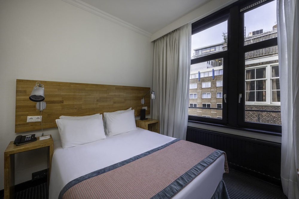 Economy Double Room photo 1