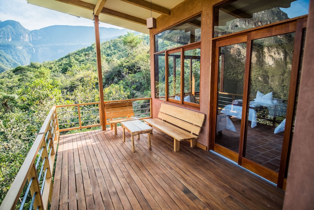 Panoramic Room, 1 King Bed photo 2