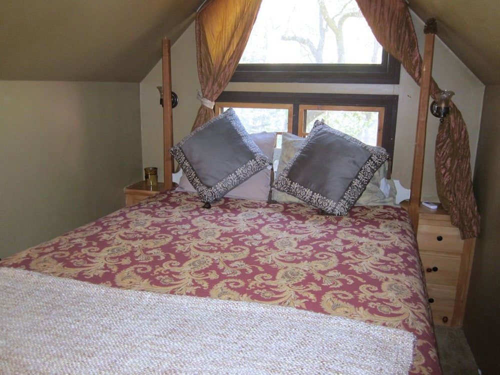 Sleeping Beauty photo 2