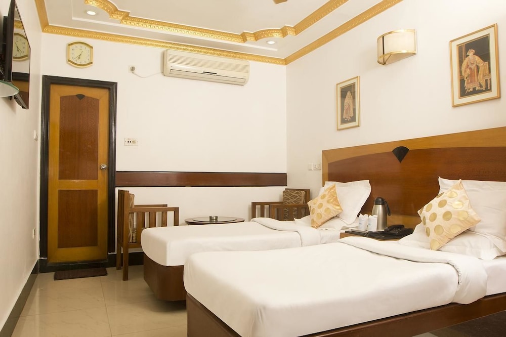 Super Deluxe Room