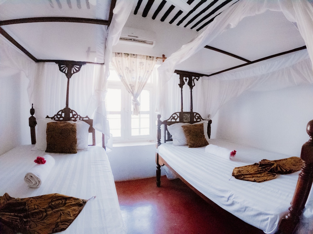 Deluxe Twin Room photo 1