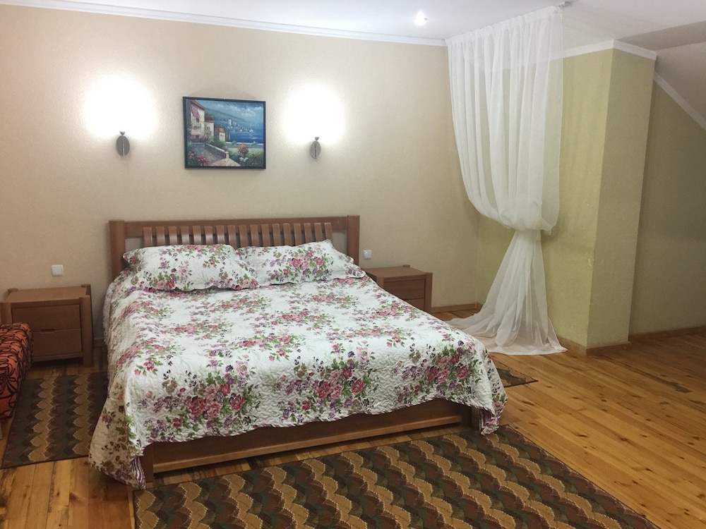Room (King) photo 1