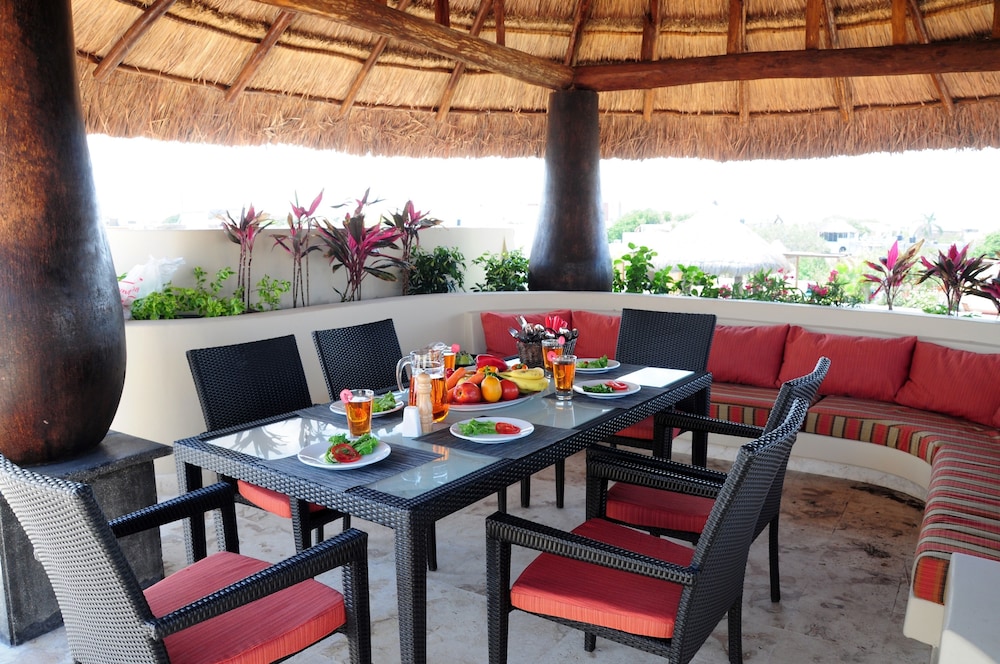 Deluxe Penthouse, 2 Bedrooms, Partial Ocean View - Photo 8