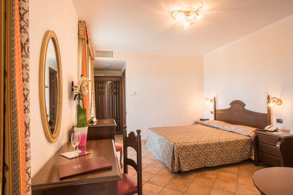 Junior Suite, Sea View - Photo 4