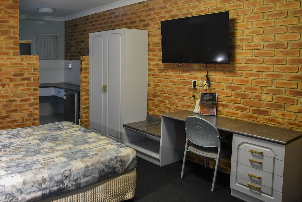 Queen Twin Room