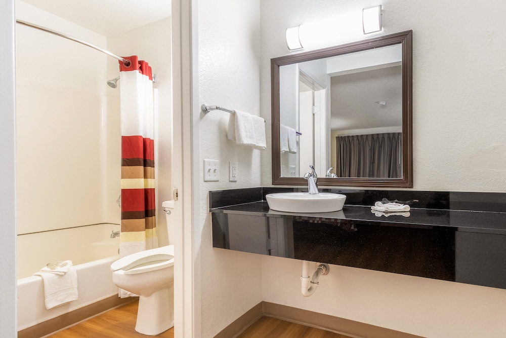 Deluxe Room, 2 Double Beds, Non Smoking - Photo 2