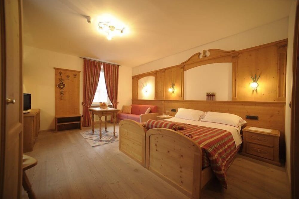 Superior Double or Twin Room photo 1