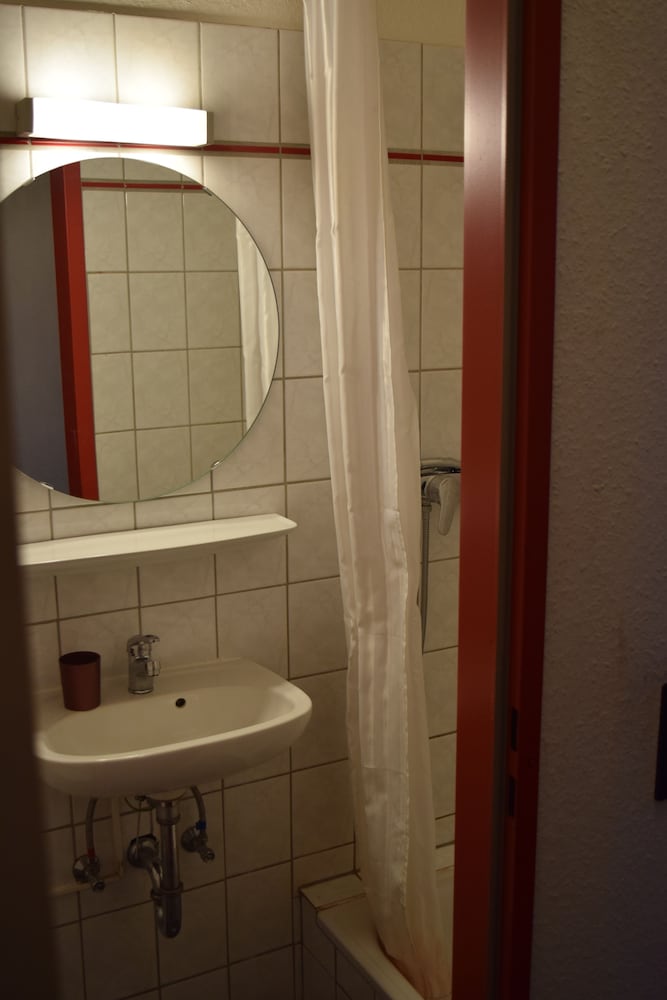 Economy Single Room photo 2