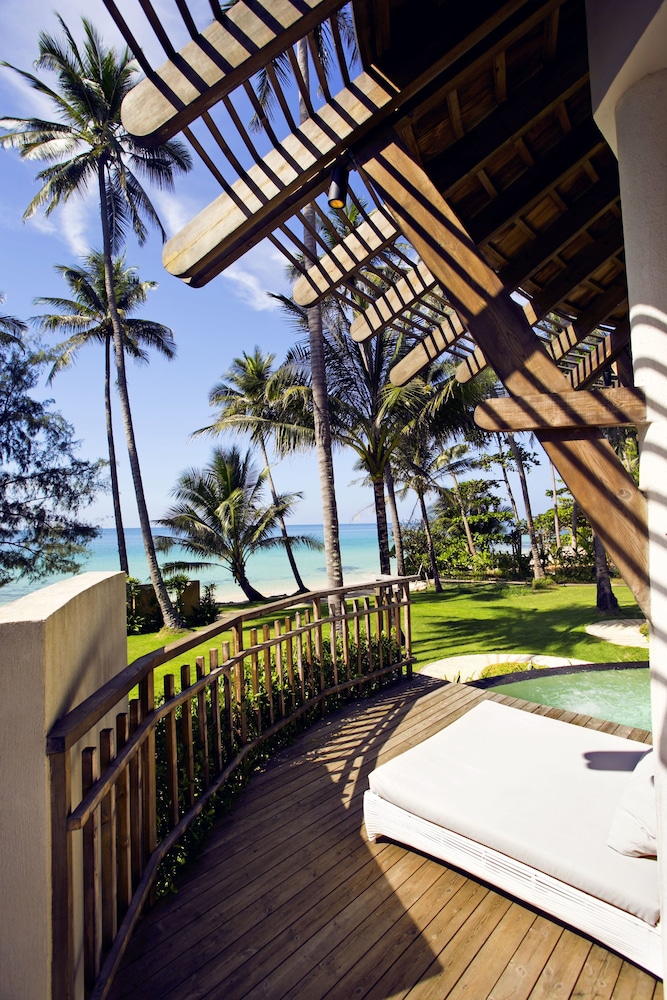 Panoramic Villa, Private Pool, Beachfront photo 3