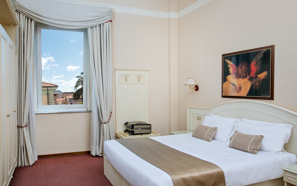 Standard Triple Room - Photo 1