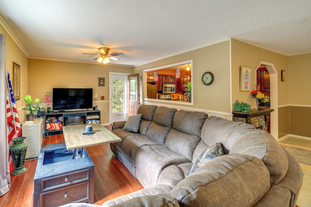 House (2 Bedrooms) photo 1