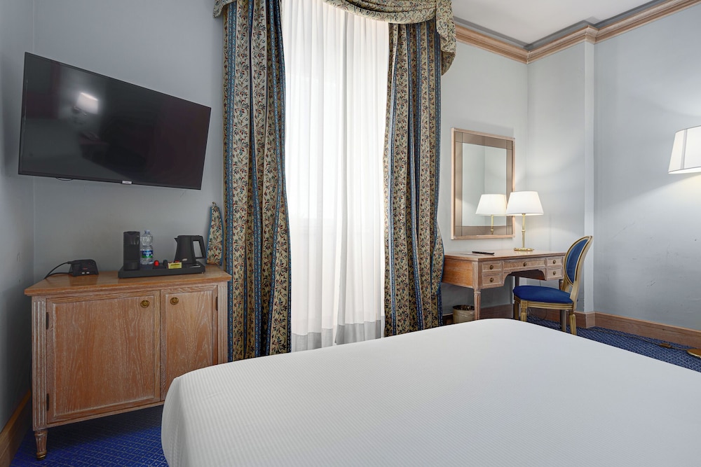 Double Room Single Use, Sea View photo 2
